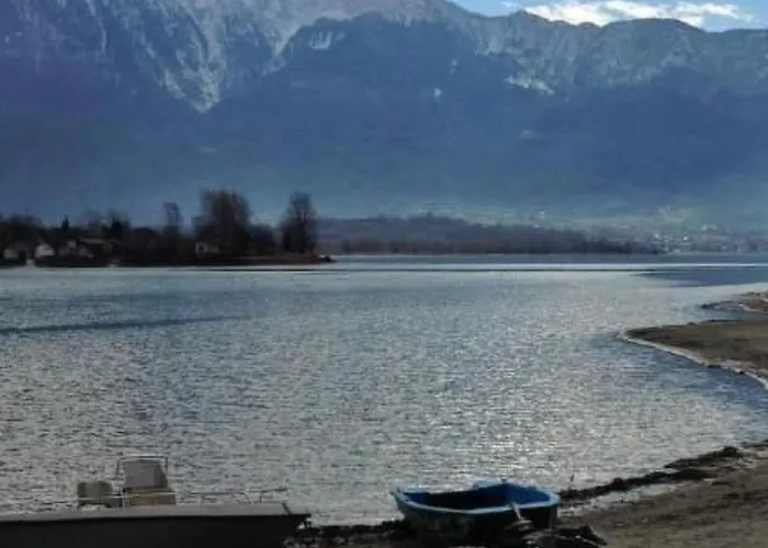 Apartman Zwei-zimmer-wohnung Mit Parkplatz In Der Naehe Des Strandes By Interhome