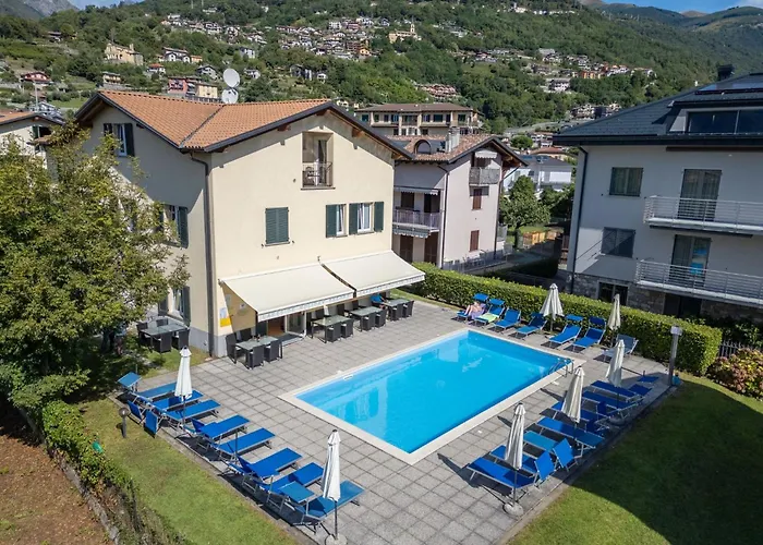 Apartman Zwei-zimmer-wohnung Mit Parkplatz In Der Naehe Des Strandes By Interhome Domaso