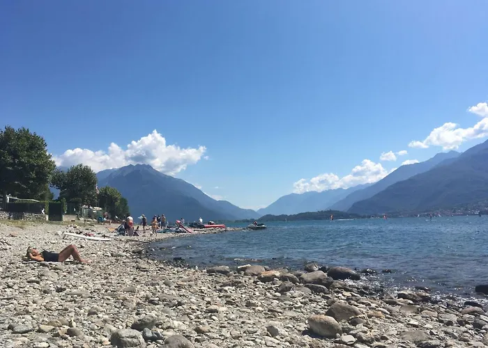 Zwei-zimmer-wohnung Mit Parkplatz In Der Naehe Des Strandes By Interhome Apartman Domaso