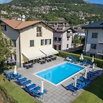 Διαμέρισμα Zwei-zimmer-wohnung Mit Parkplatz In Der Naehe Des Strandes By Interhome Domaso