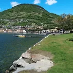 Zwei-zimmer-wohnung Mit Parkplatz In Der Naehe Des Strandes By Interhome
